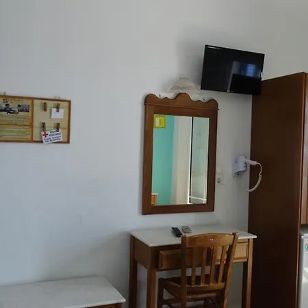 Hermes-Ios Rooms To Let Exterior photo